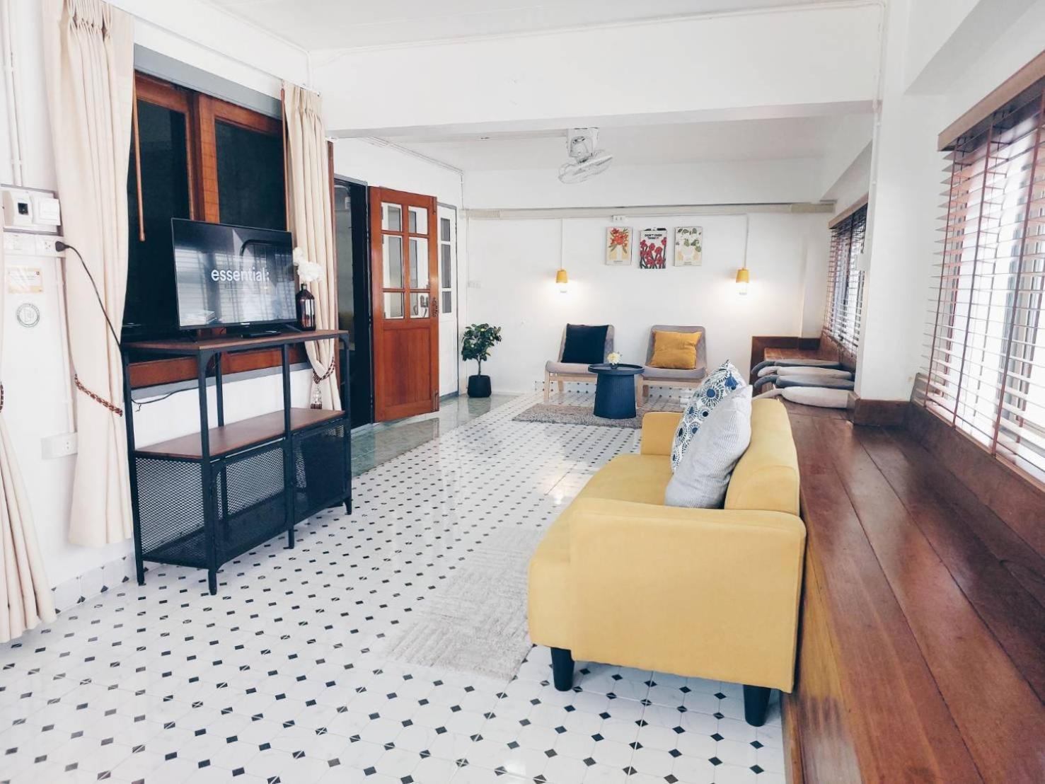 Albergue Hello Sunshine Phra Nakhon Si Ayutthaya Exterior foto