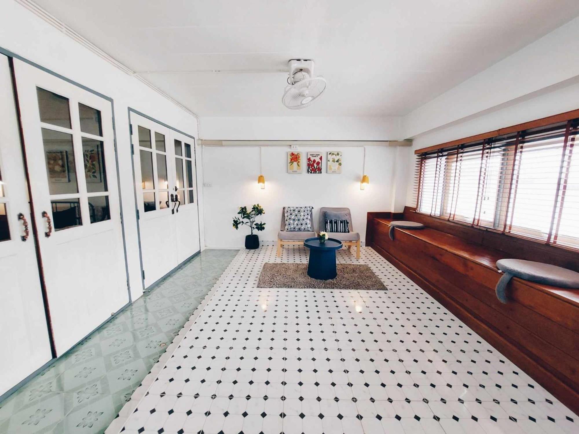 Albergue Hello Sunshine Phra Nakhon Si Ayutthaya Exterior foto