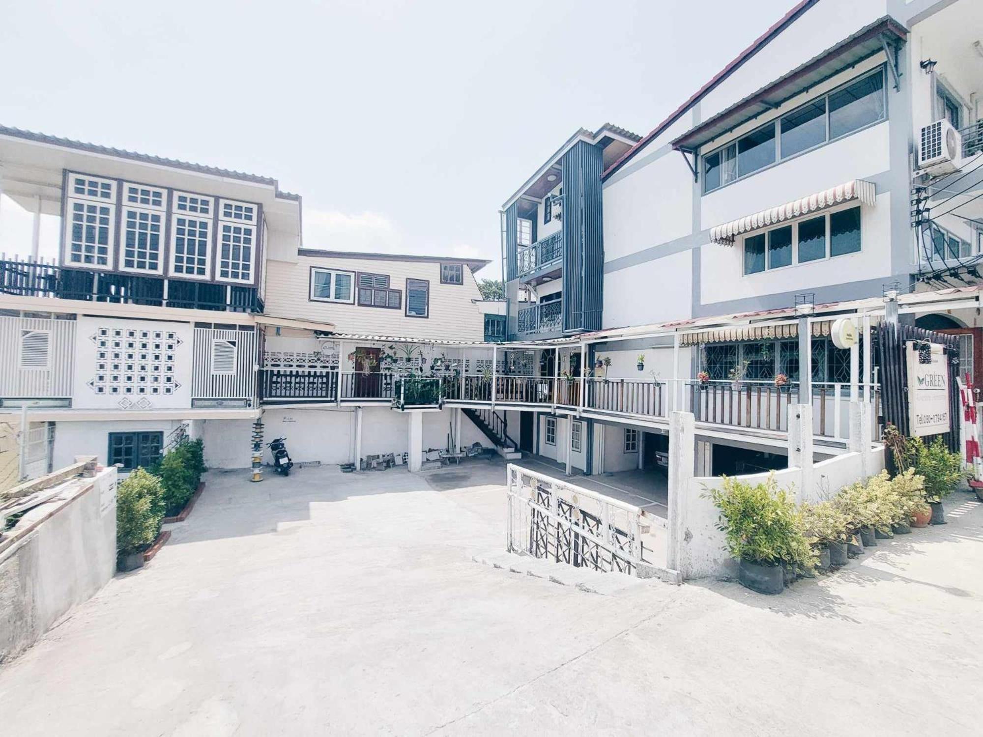 Albergue Hello Sunshine Phra Nakhon Si Ayutthaya Exterior foto