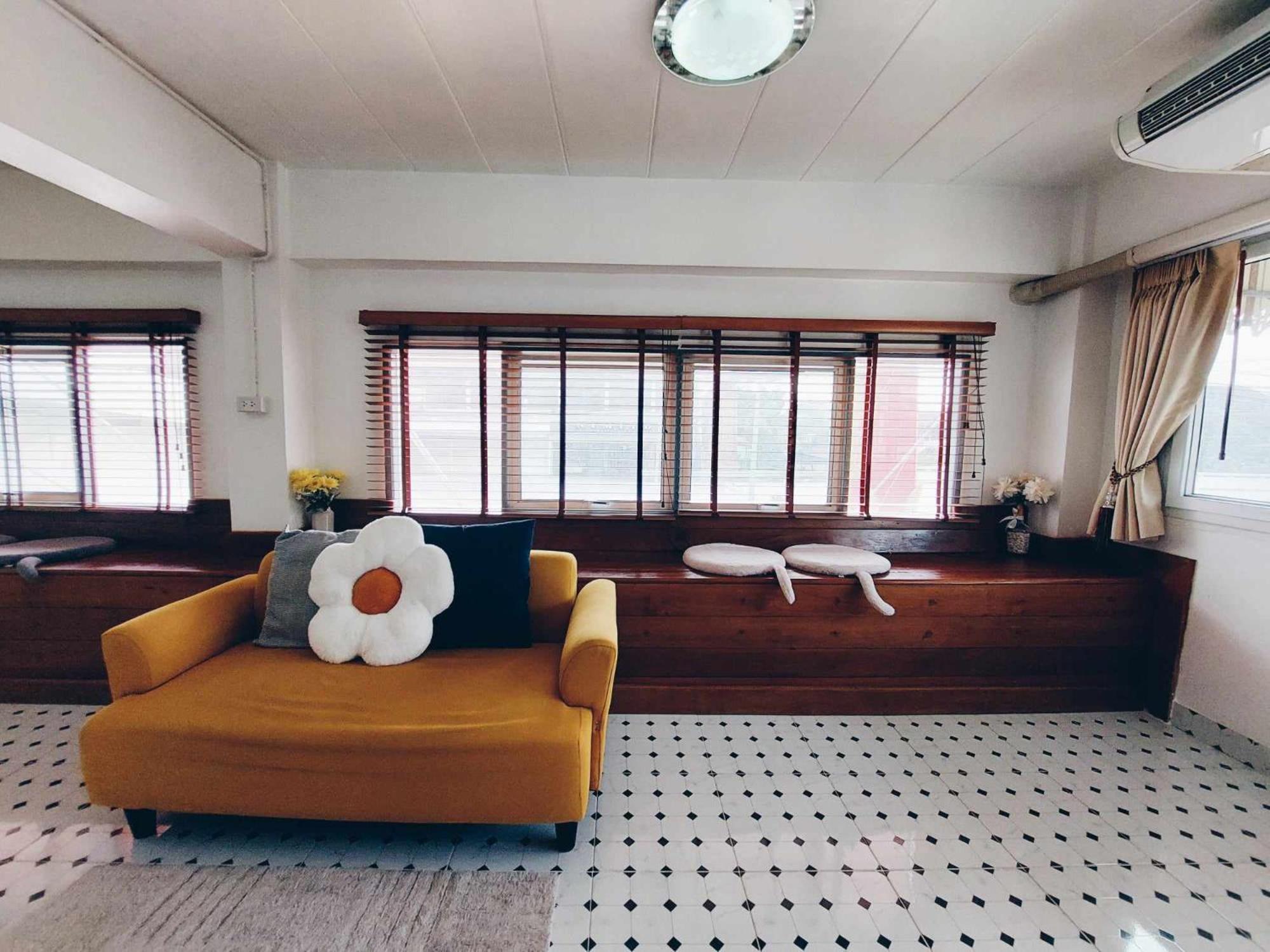 Albergue Hello Sunshine Phra Nakhon Si Ayutthaya Exterior foto