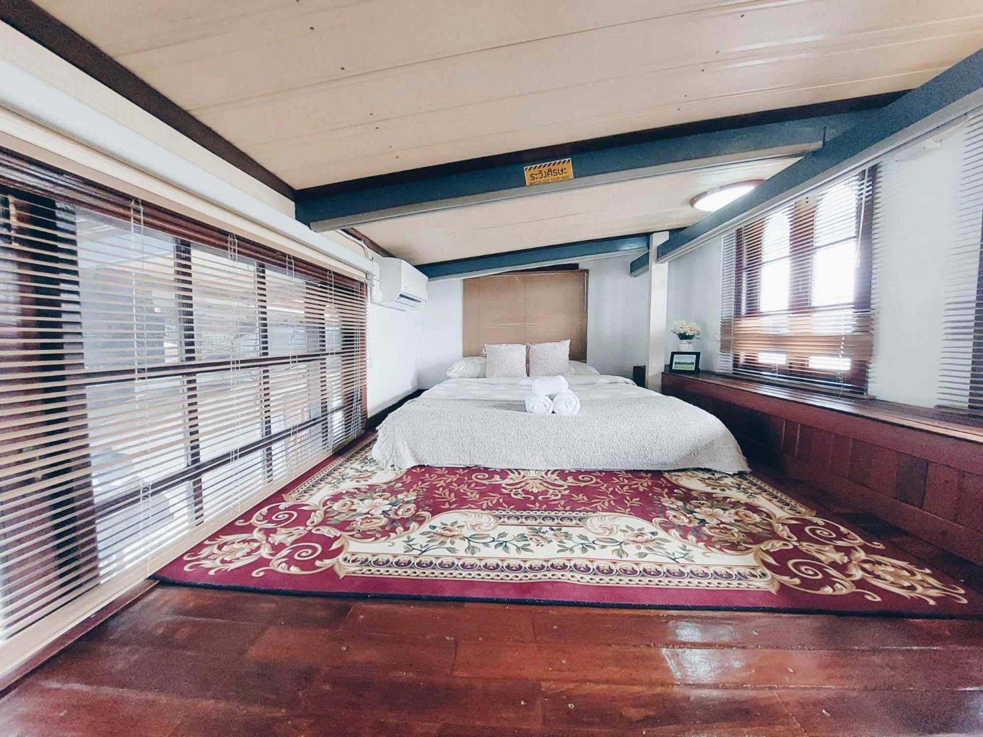 Albergue Hello Sunshine Phra Nakhon Si Ayutthaya Exterior foto